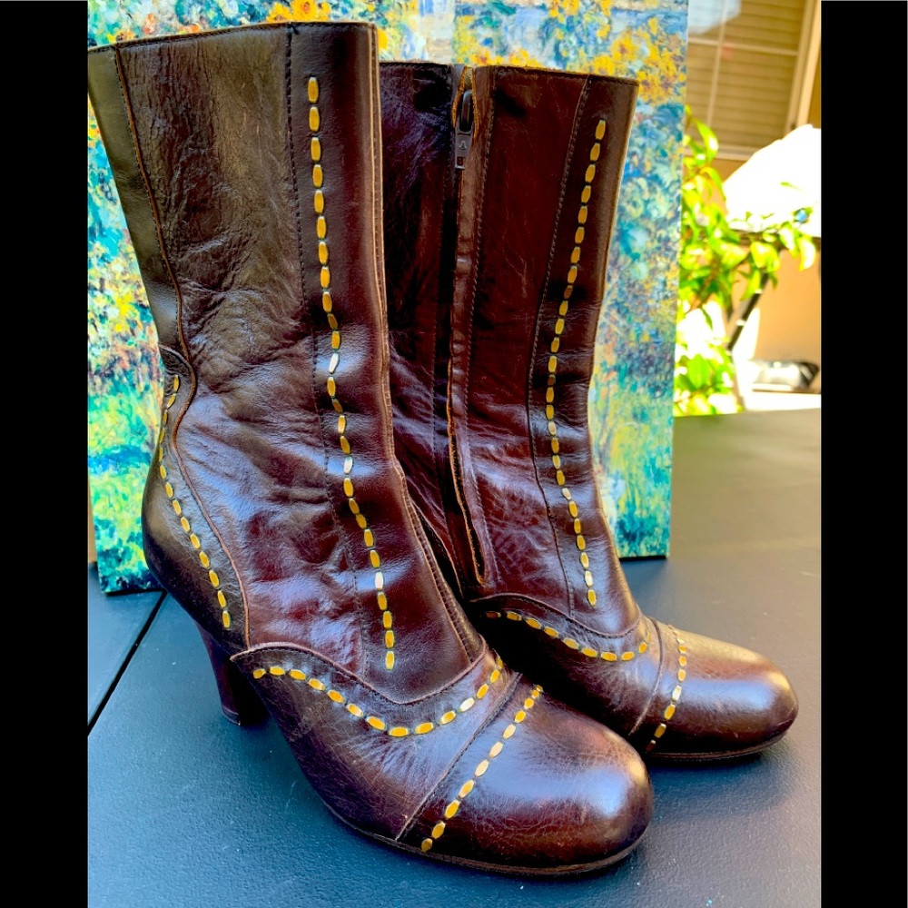 Vintage Style Mid Calf Boots